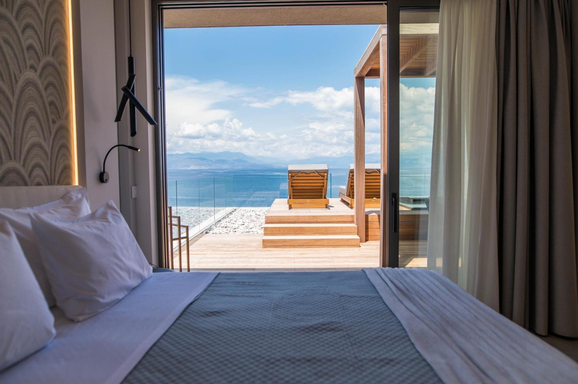 Alissachni Seaside Hotel ديرفينيون المظهر الخارجي الصورة